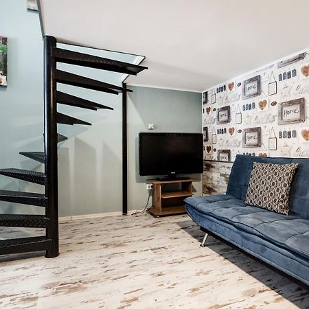 Hungarian Rebelian With Ac Apartment Budapest Ngoại thất bức ảnh