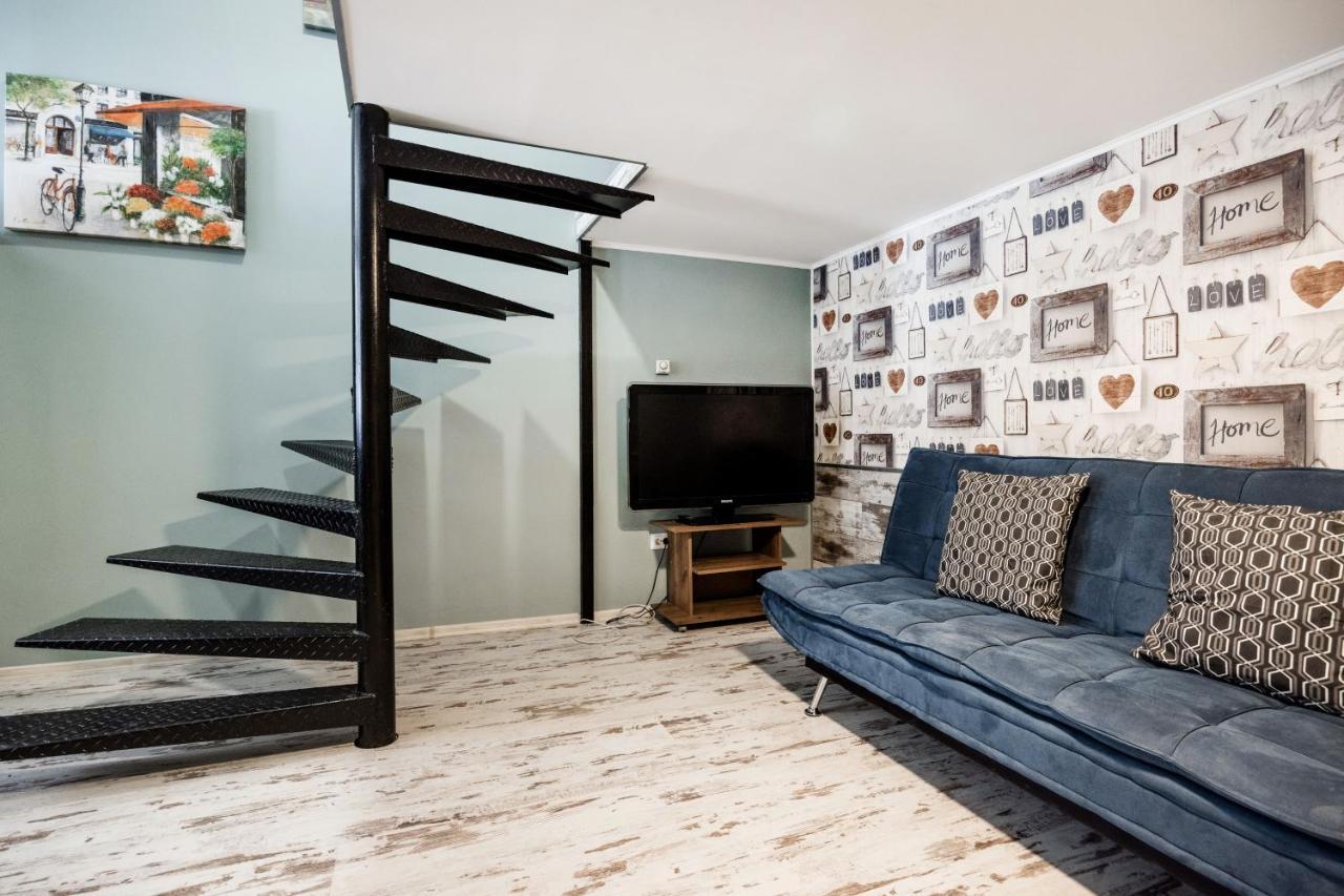 Hungarian Rebelian With Ac Apartment Budapest Ngoại thất bức ảnh