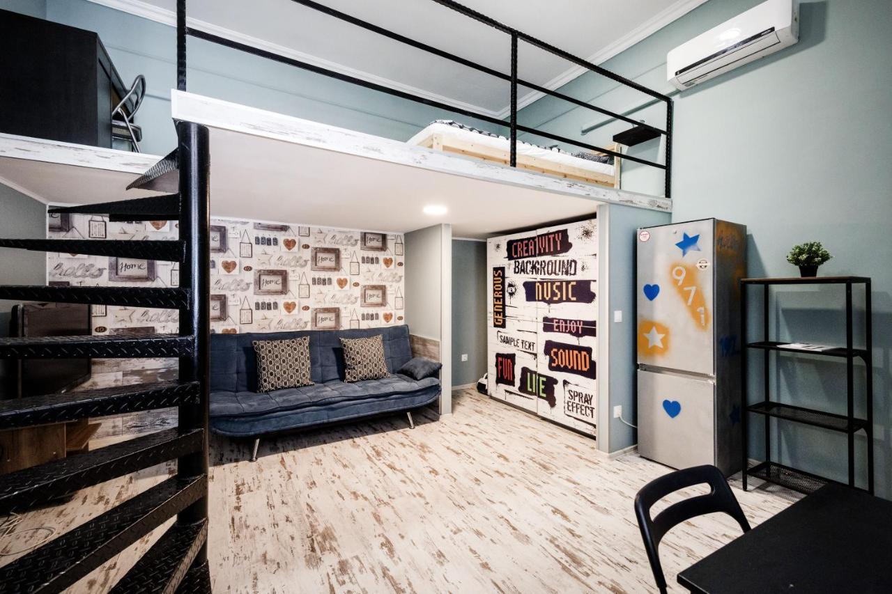 Hungarian Rebelian With Ac Apartment Budapest Ngoại thất bức ảnh