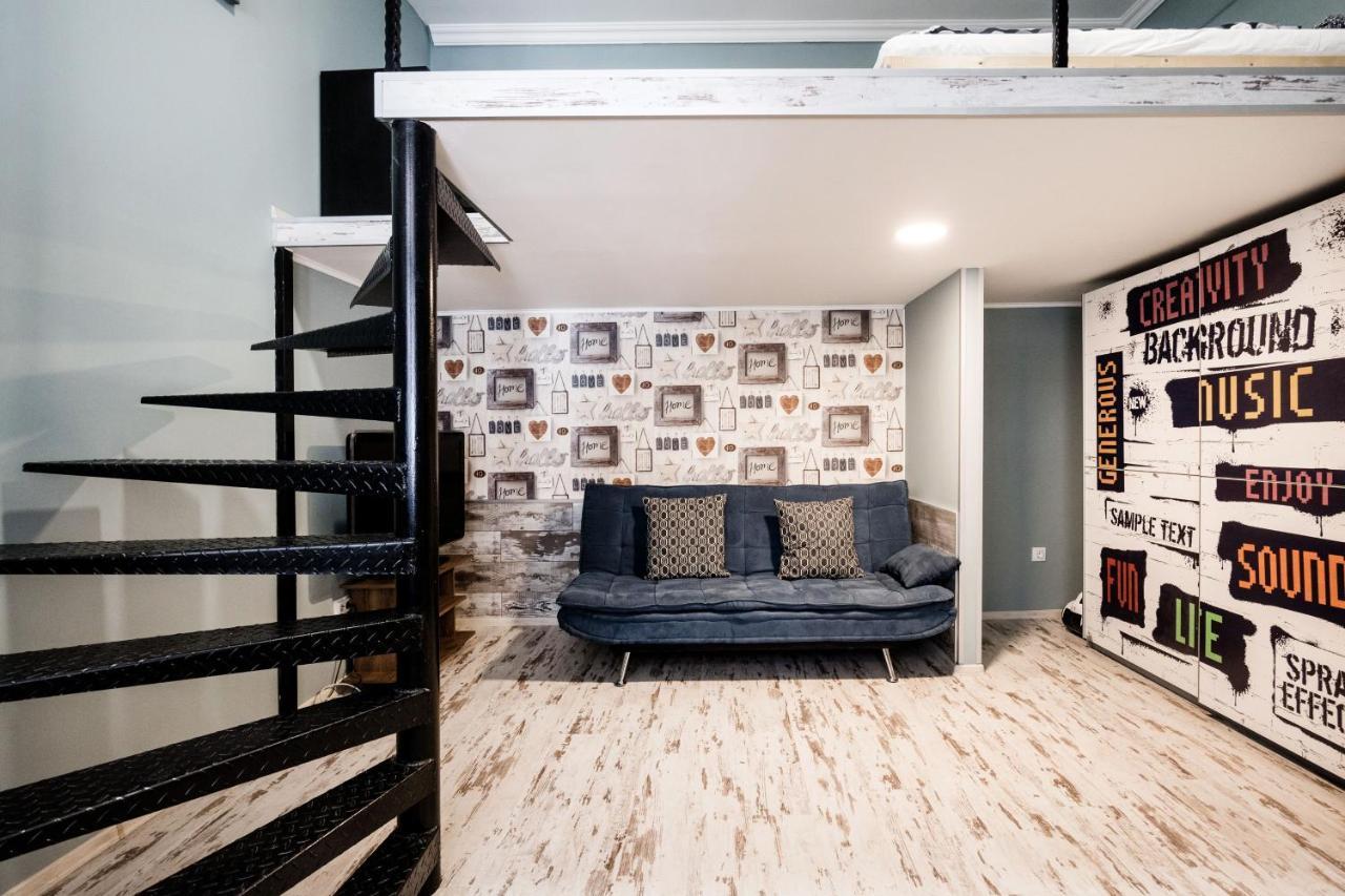 Hungarian Rebelian With Ac Apartment Budapest Ngoại thất bức ảnh